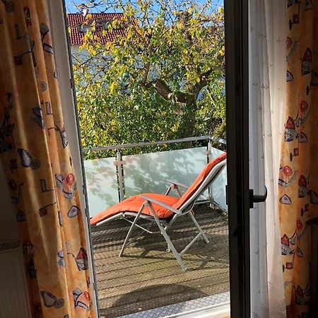 2 Zimmer Wohnung Mit Balkon - Naehe Messe Хаар Екстериор снимка