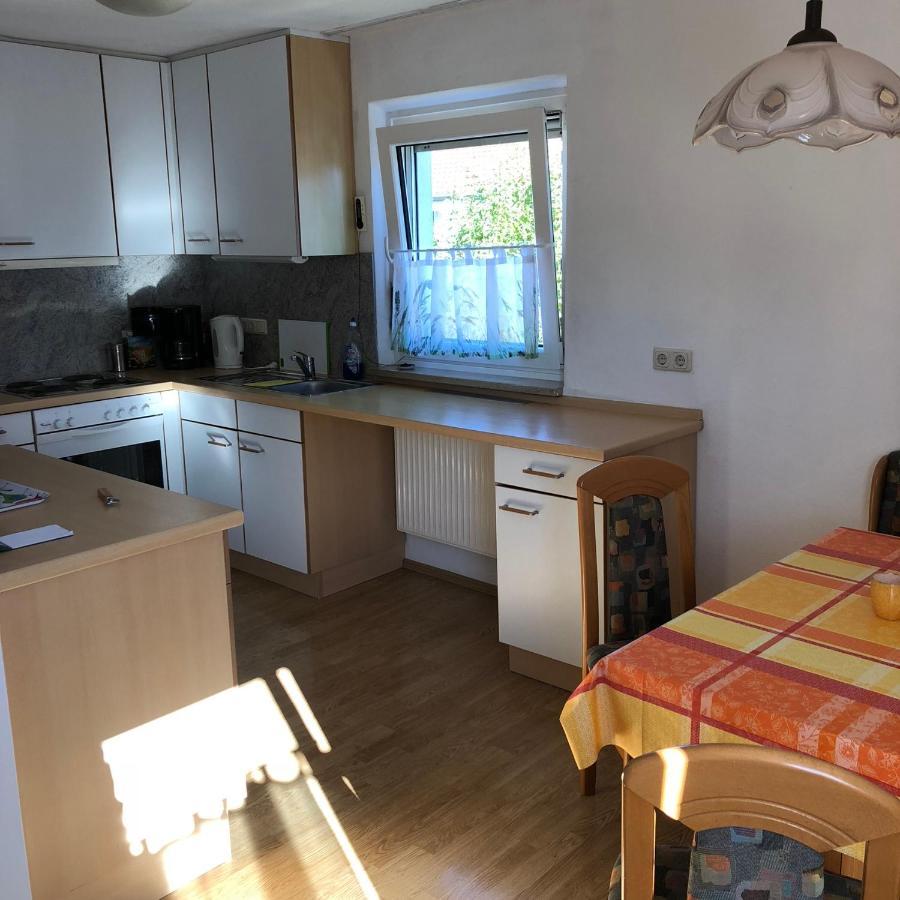 2 Zimmer Wohnung Mit Balkon - Naehe Messe Хаар Екстериор снимка